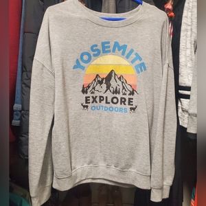 Zoe and Live brand sweatshirt